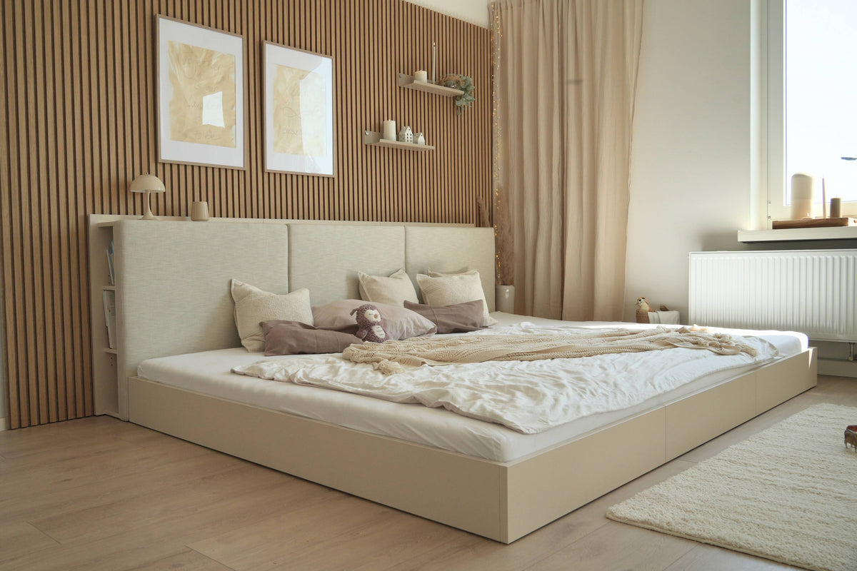 Hellbeiges Bodenbett Camilla von Liegewiese Familienbetten in modernem Schlafzimmer in beige