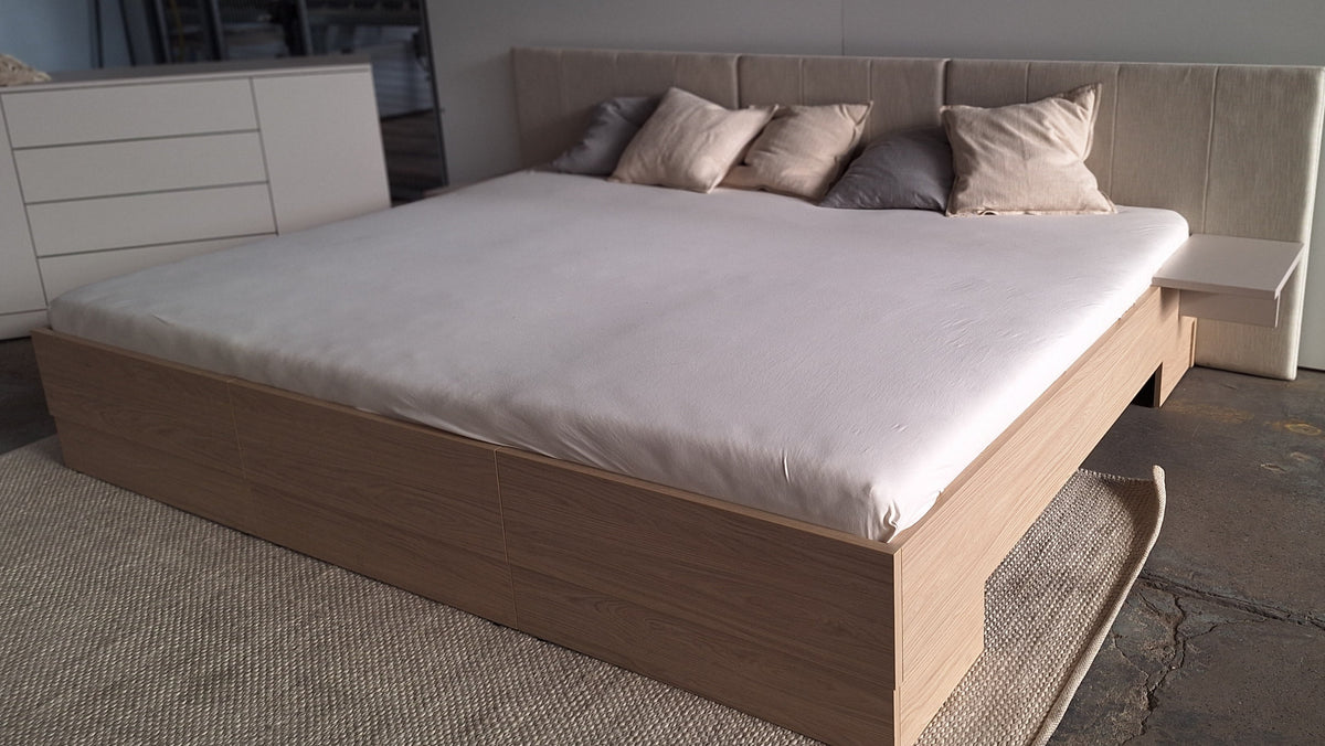 Familienbett Lilia mit Nachtablage und Kommode