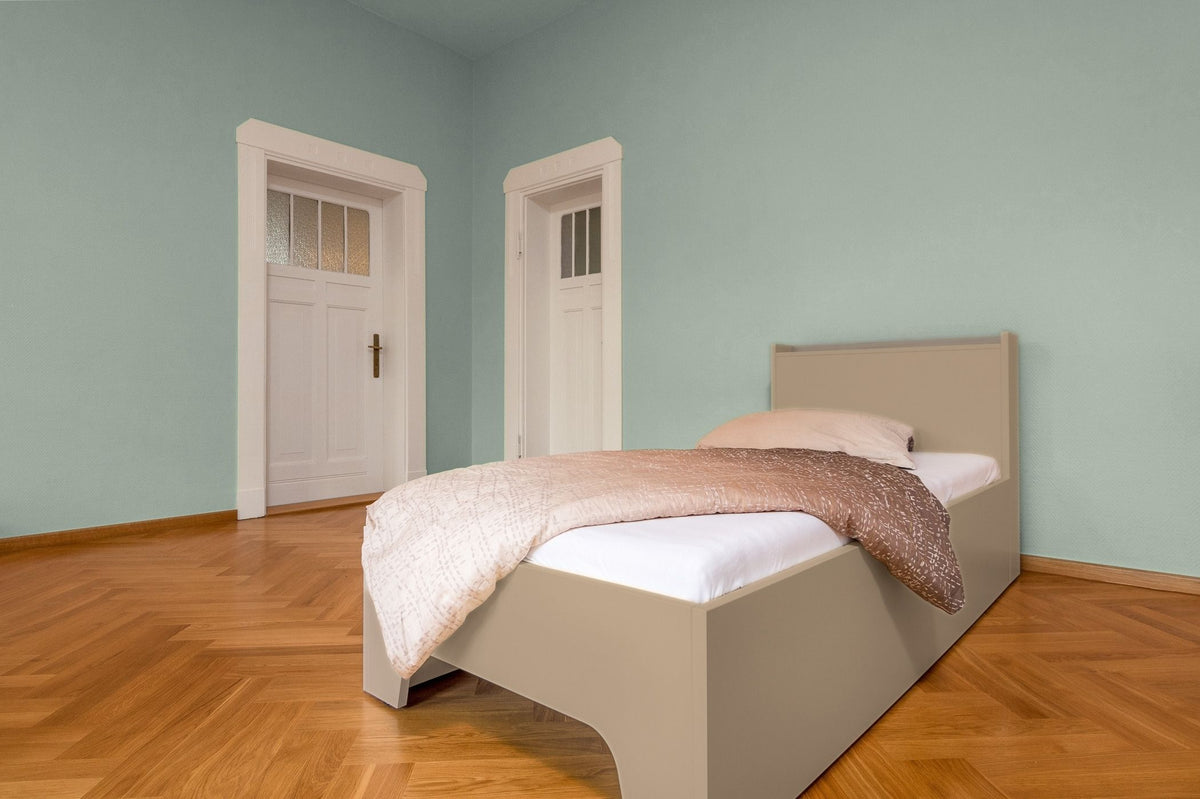 Einzelbett Salvia zurückgebaut vom Familienbett in der Farbe mandelbeige