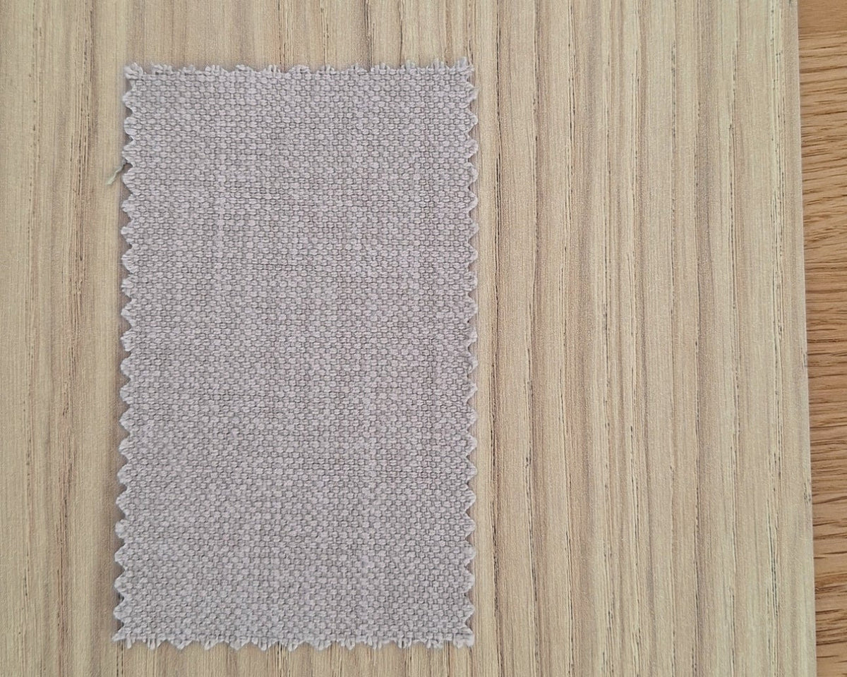 Stoffmuster Familienbett Magnolia & Lilia in Eiche Dekor beige